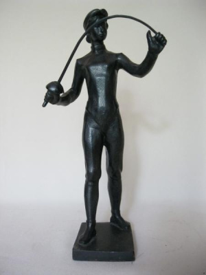 Статуэтка Фехтовальщица