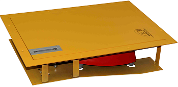 Подпольная ниша для фехтовальных катушек Allstar и Favero.